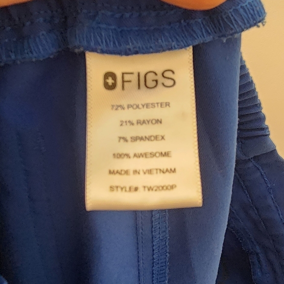Figs Blue Scrub Set - Picture 14 of 16